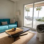 Modern 1-bedroom With Sea View On La Croisette Apartmán