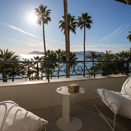 Modern 1-bedroom With Sea View On La Croisette アパート
